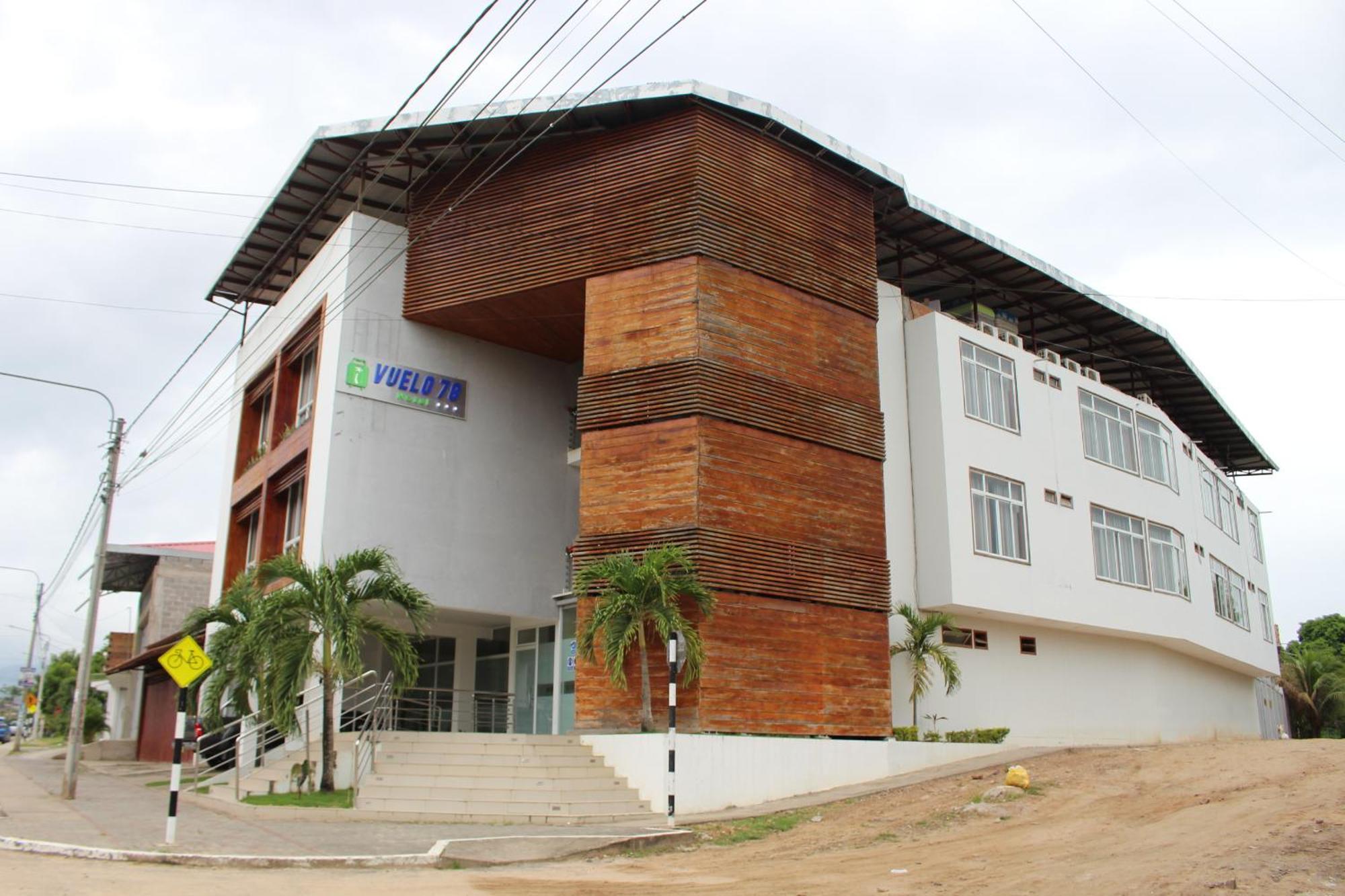 Vuelo 78 Hotel Tarapoto Exterior foto
